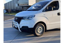 
										2018 Hyundai iLoad TQ4 2.5L Diesel full									