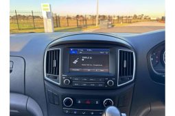 
										2018 Hyundai iLoad TQ4 2.5L Diesel full									