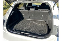 
										2019 Toyota Corolla SX Hybrid Auto full									