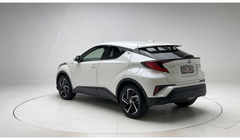 
								2020 Toyota C-HR Koba Hybrid 1.8L Auto full									