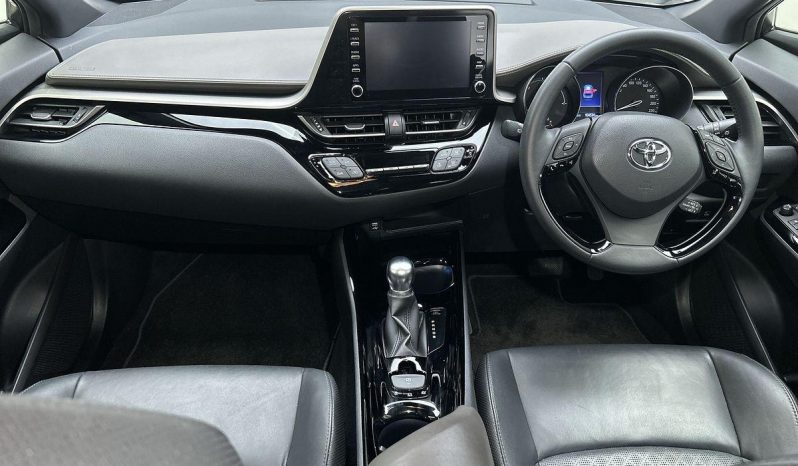
								2020 Toyota C-HR Koba Hybrid 1.8L Auto full									