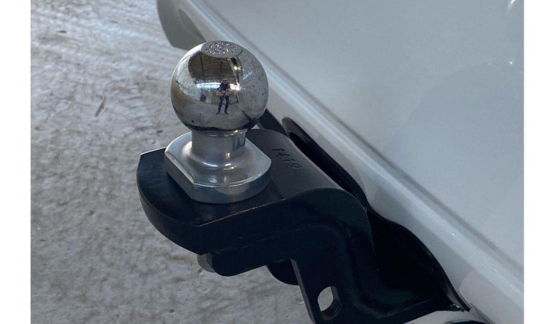 
								2019 Toyota Camry Ascent Sport Hybrid 2.5L full									
