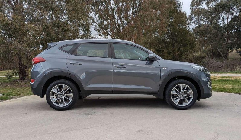 
								2018 Hyundai Tucson Active X 2.0L FWD full									