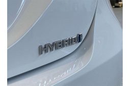 
										2019 Toyota Camry Ascent Sport Hybrid 2.5L full									