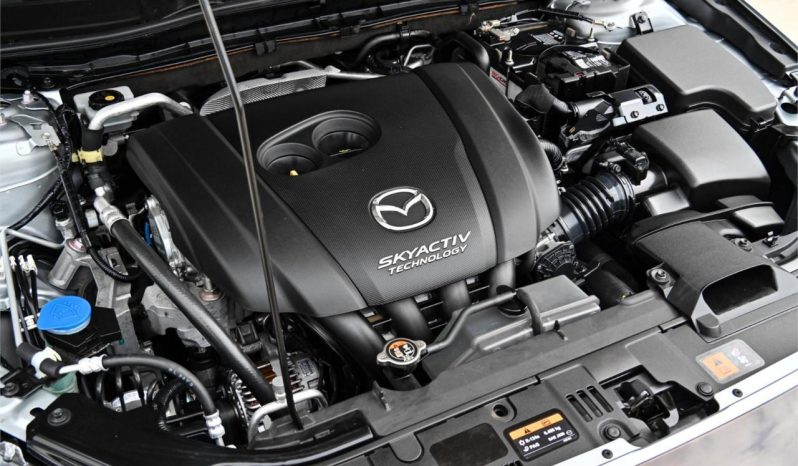 
								2018 Mazda 3 Touring 2.0L Auto Sedan full									