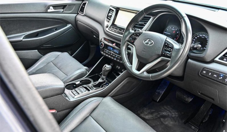 
								2018 Hyundai Tucson Highlander 1.6L Petrol AWD full									