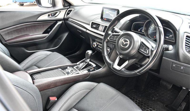 
								2018 Mazda 3 Touring 2.0L Auto Sedan full									