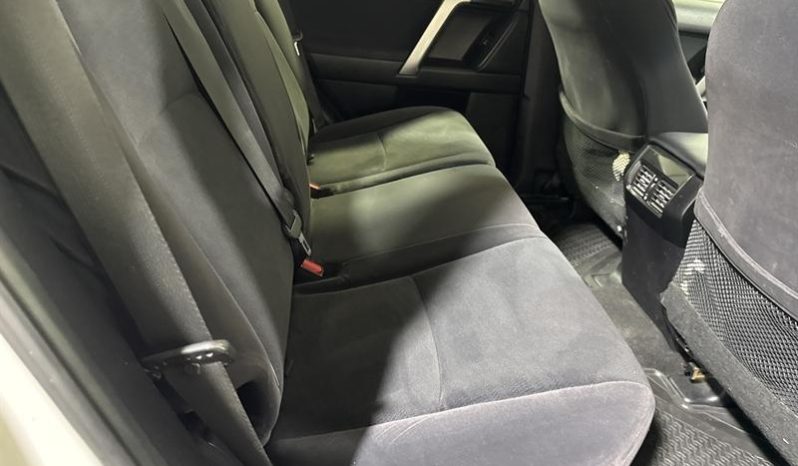 
								2015 Toyota LandCruiser Prado GX 3.0L full									