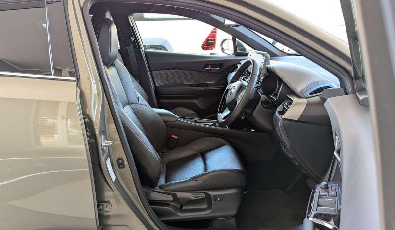 
								2020 Toyota C-HR Koba 1.8L Hybrid Auto full									