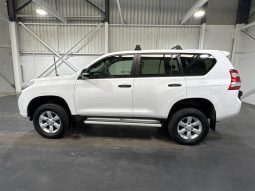 
										2015 Toyota LandCruiser Prado GX 3.0L full									