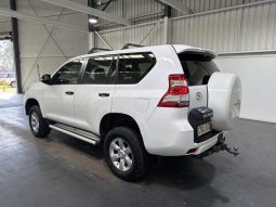 
										2015 Toyota LandCruiser Prado GX 3.0L full									
