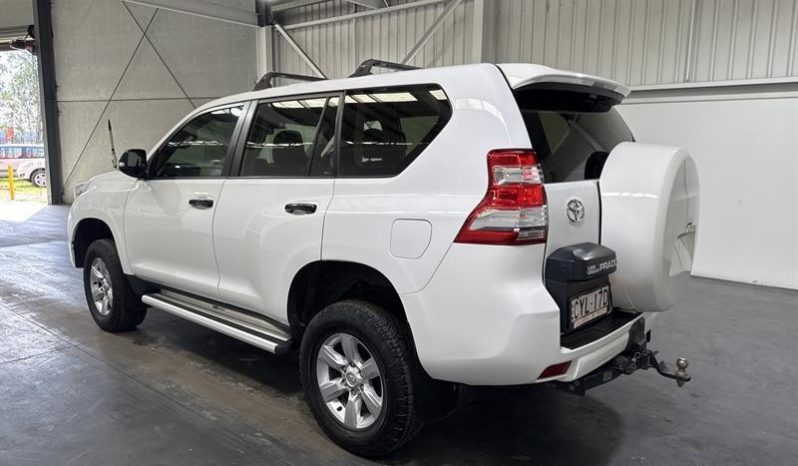
								2015 Toyota LandCruiser Prado GX 3.0L full									