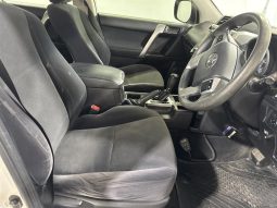
										2015 Toyota LandCruiser Prado GX 3.0L full									
