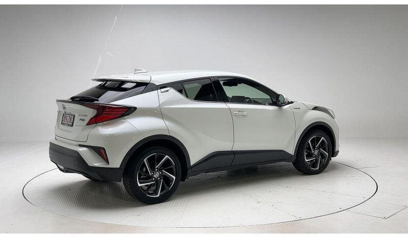 
								2020 Toyota C-HR Koba Hybrid 1.8L Auto full									