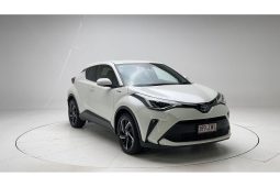 
										2020 Toyota C-HR Koba Hybrid 1.8L Auto full									