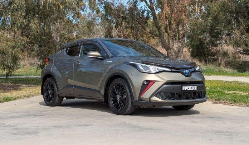 
								2020 Toyota C-HR Koba 1.8L Hybrid Auto full									