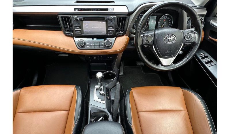 
								2016 Toyota RAV4 Cruiser 2.2L Diesel AWD full									