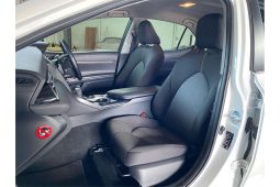 
										2019 Toyota Camry Ascent Sport Hybrid 2.5L full									