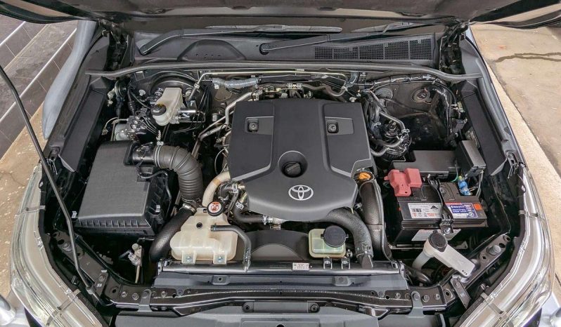 
								2018 Toyota Hilux SR5 2.8L Diesel 4×4 Auto full									