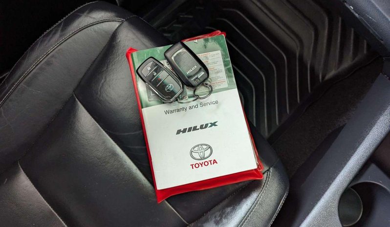 
								2018 Toyota Hilux SR5 2.8L Diesel 4×4 Auto full									